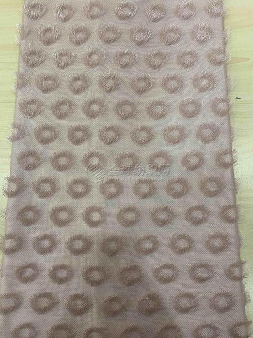 常熟市鑫利錦針紡織品 匠心織造，品質(zhì)引領(lǐng)針紡織品新風(fēng)尚